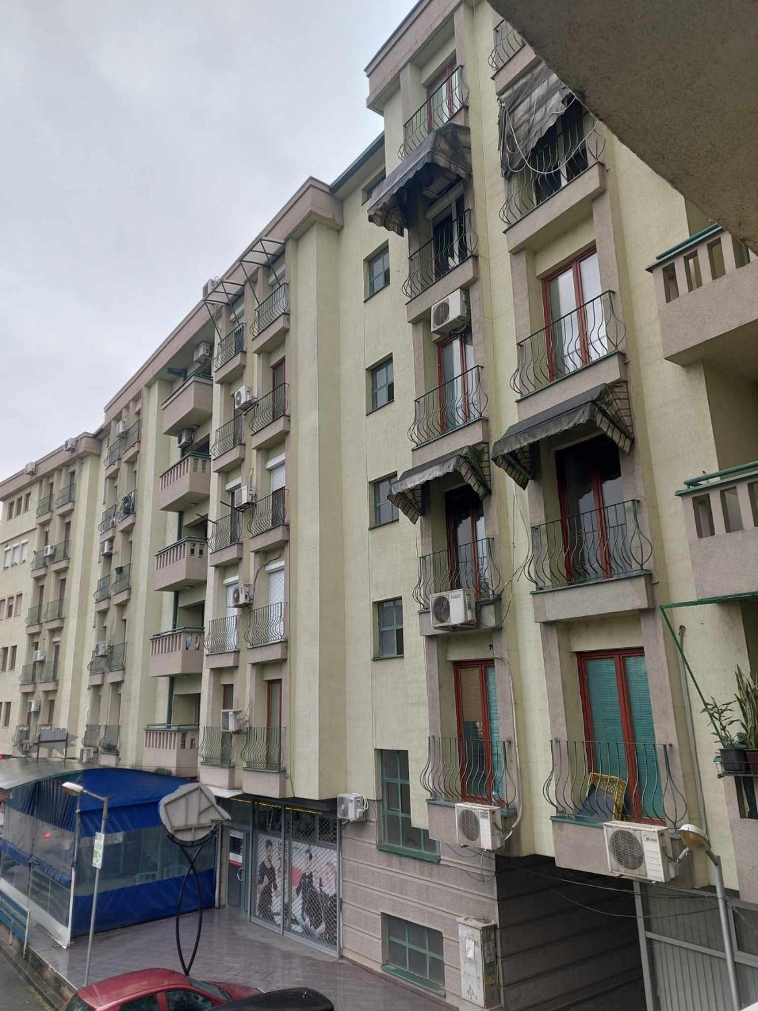 Centar Apartment Aleks Skopje Exteriör bild