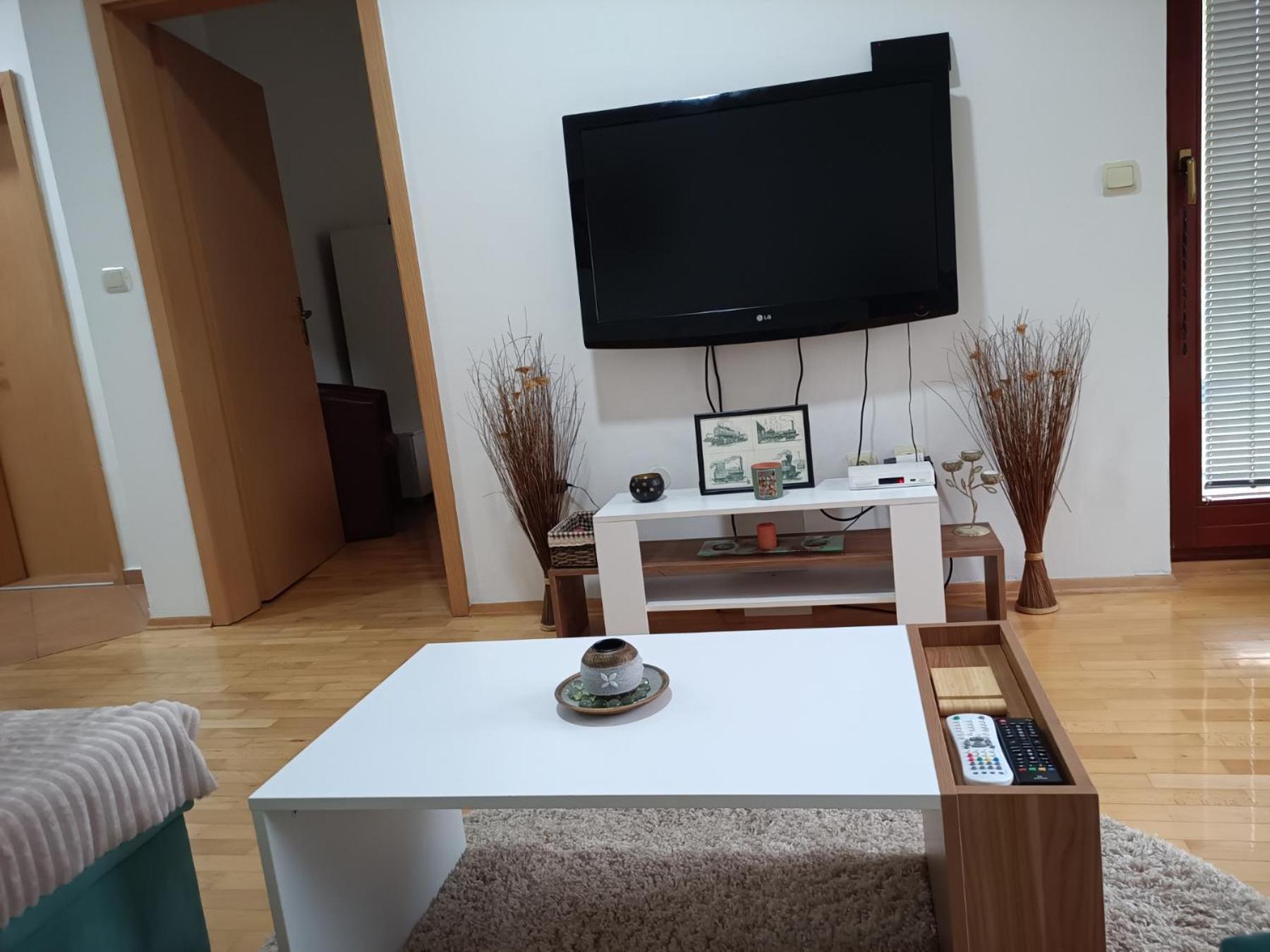 Centar Apartment Aleks Skopje Exteriör bild