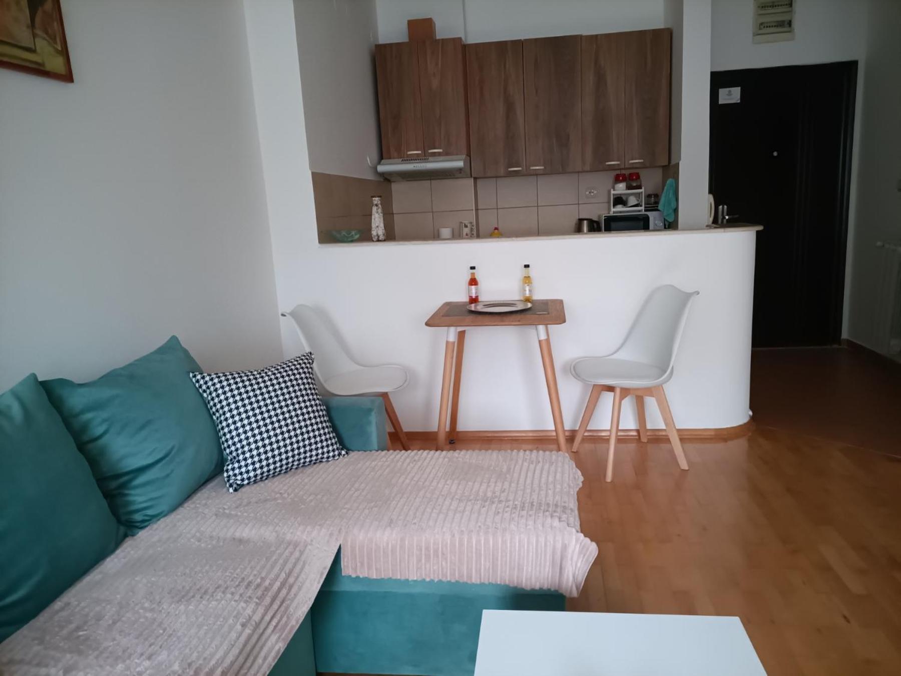 Centar Apartment Aleks Skopje Exteriör bild
